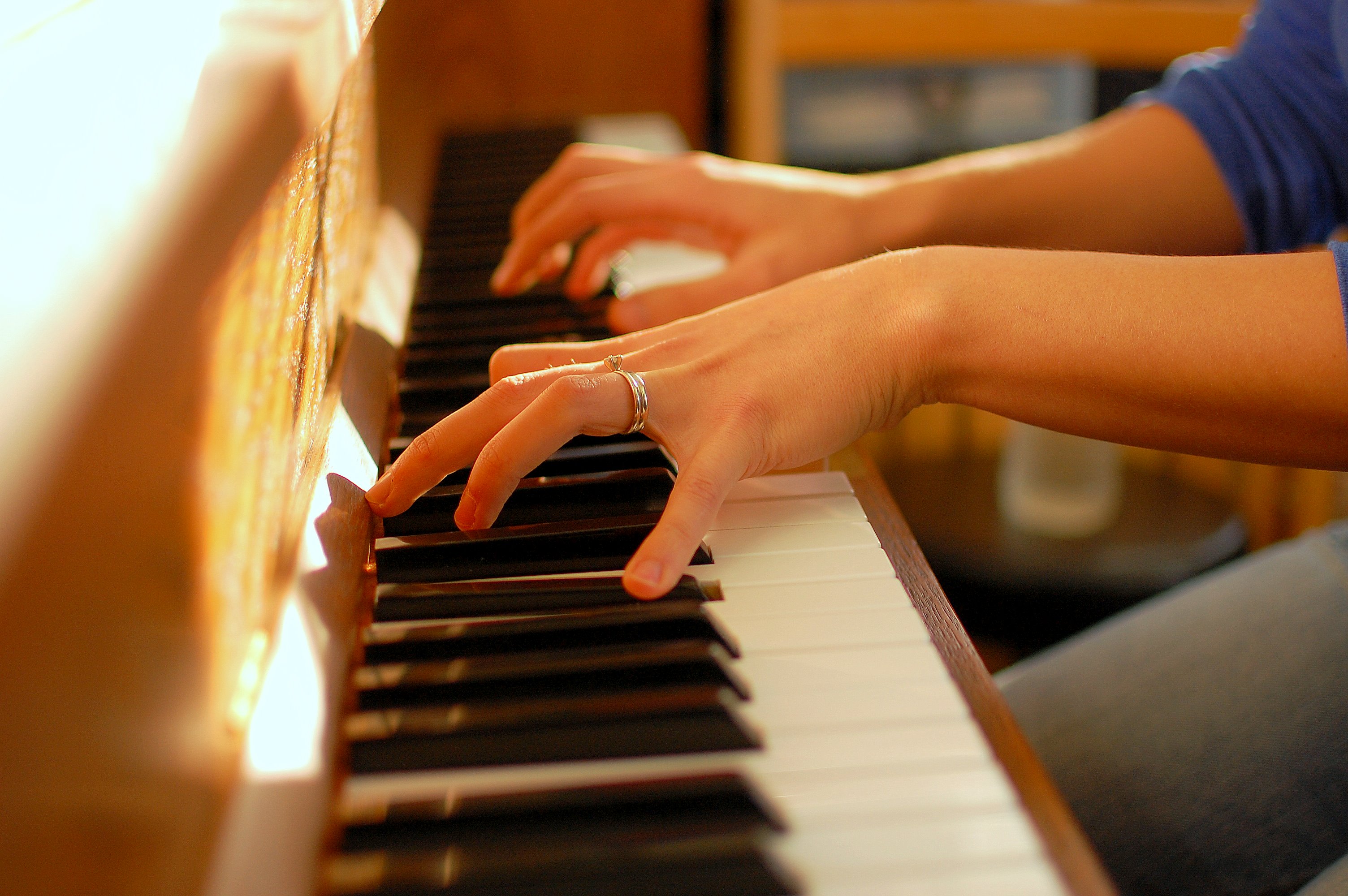 benefits-of-playing-piano