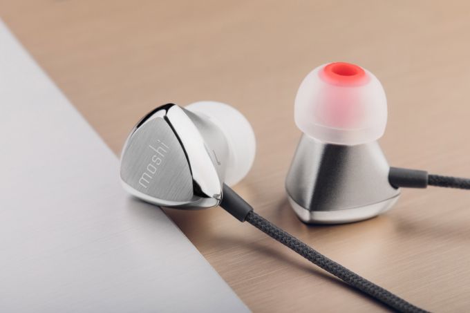 s_0e750816dacdda2c9b2ace6ef8baed7fc9f40f09e88adbbbcc706298a895bd46_1539254368569_moshi10